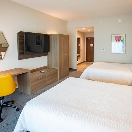 Holiday Inn Express & Suites Pensacola Airport North - I-10 By Ihg Ferry Pass Exterior foto
